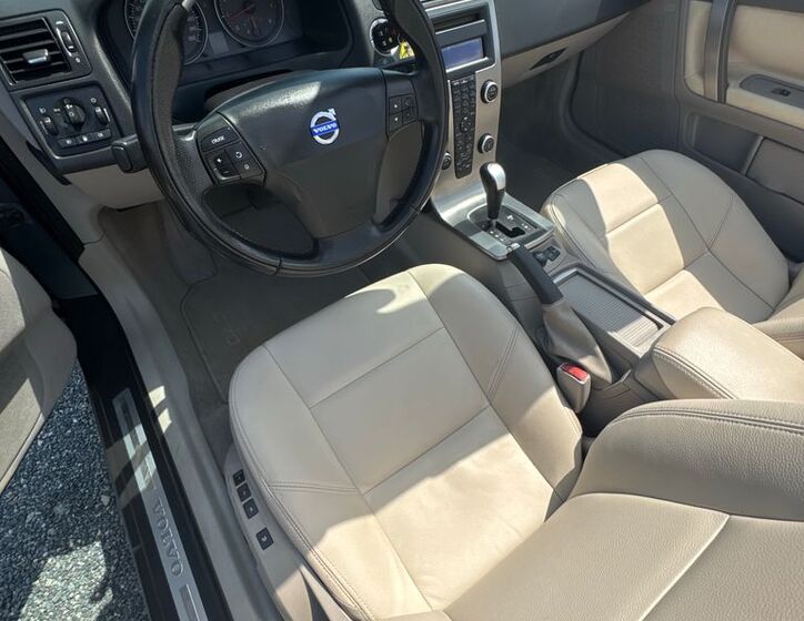 Volvo C70 32