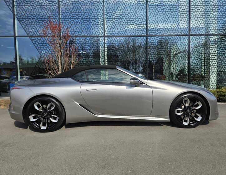 Lexus LC 500 28