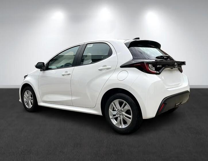 Toyota Yaris 4