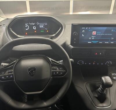 Peugeot Partner 11