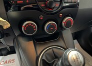 Mazda 2 13