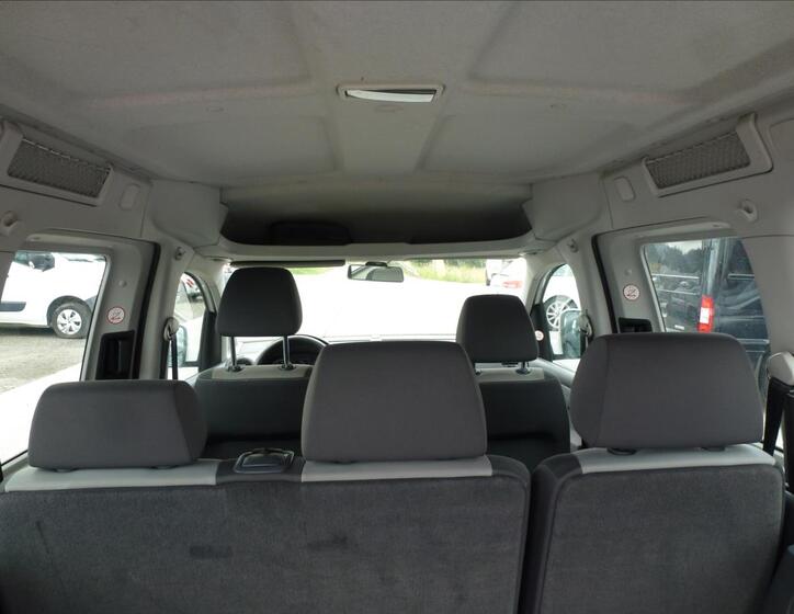 Volkswagen Caddy 22