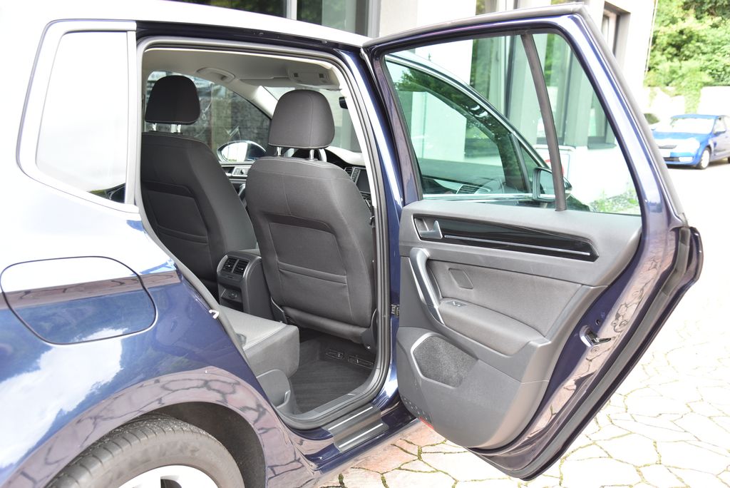 Volkswagen Golf Sportsvan
