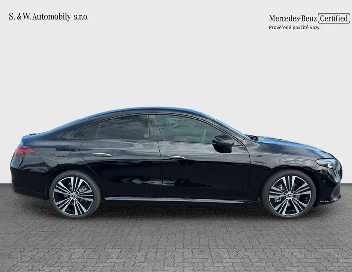 Mercedes-Benz CLA 5