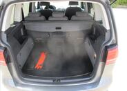 Volkswagen Touran 9