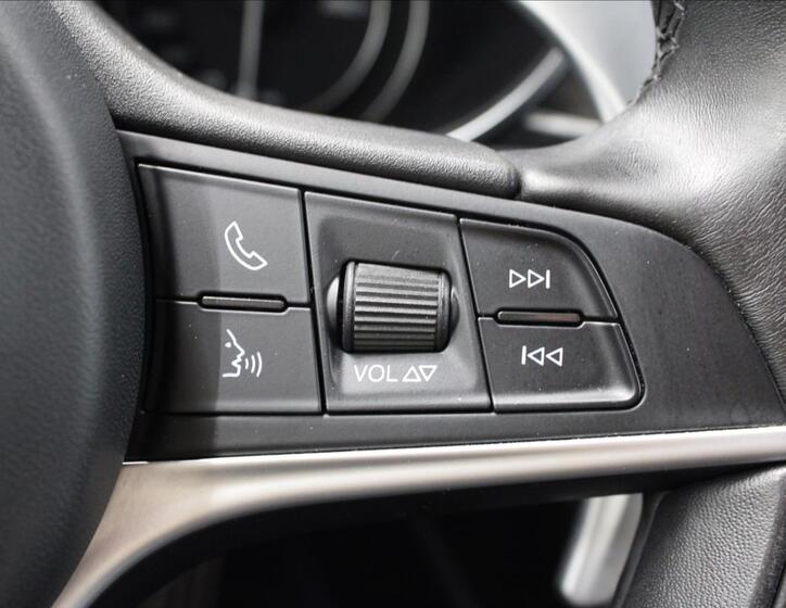 Alfa Romeo Stelvio 19