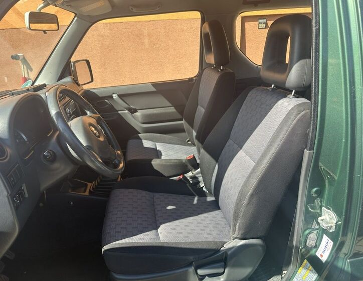 Suzuki Jimny 14