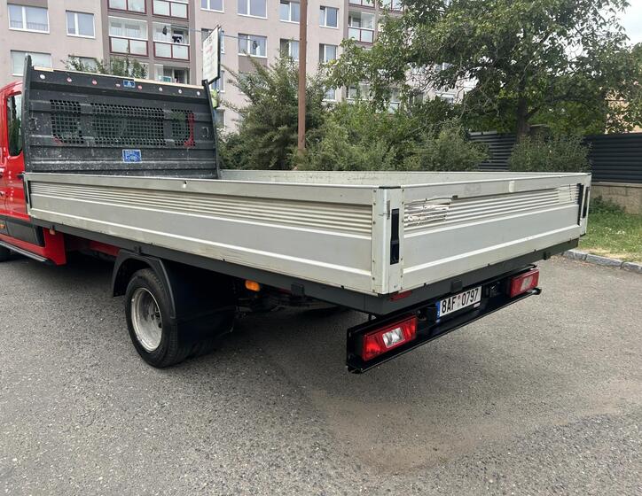 Ford Transit 8