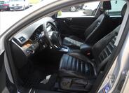 Volkswagen Passat 12
