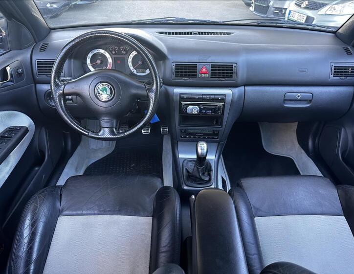 Škoda Octavia 15