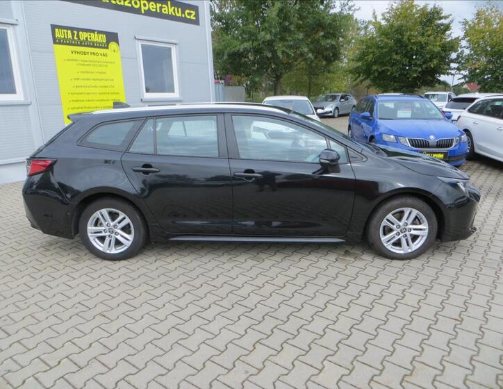 Toyota Corolla 9