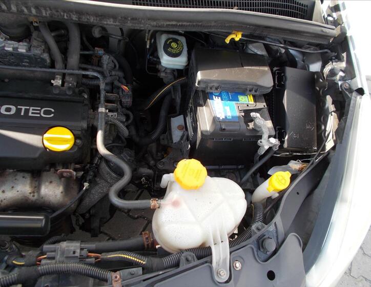 Opel Corsa 23