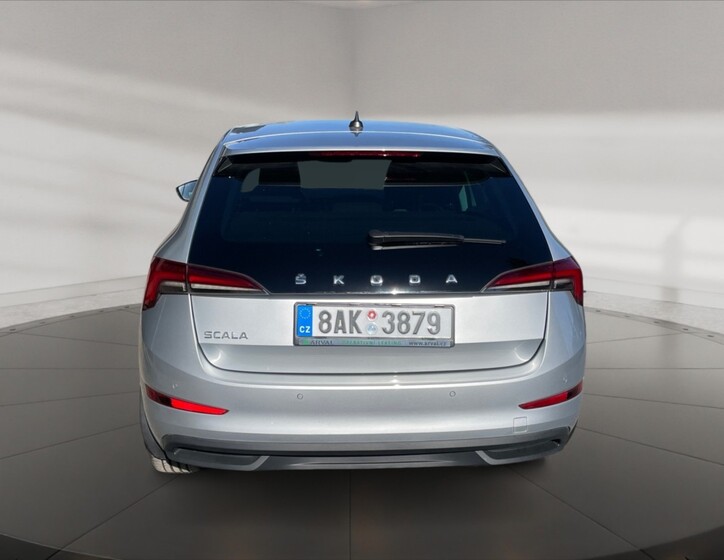 Škoda Scala 5