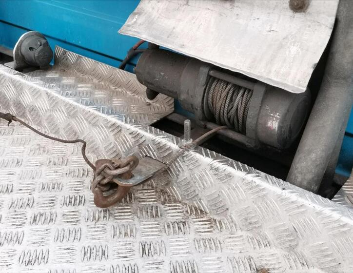 Mercedes-Benz Sprinter 17