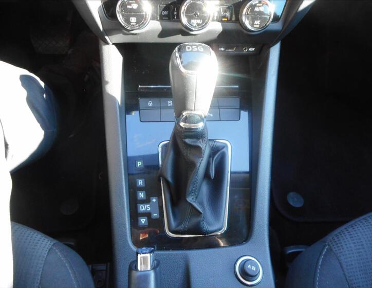 Škoda Octavia 15