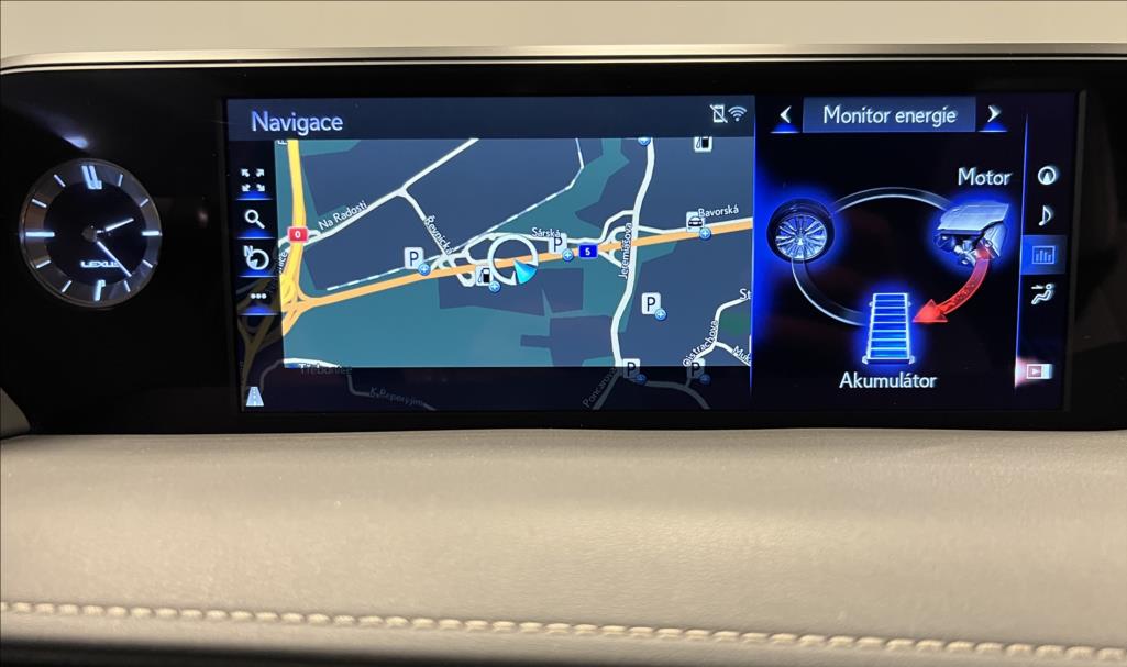 Lexus UX 250h
