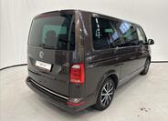 Volkswagen Multivan 2