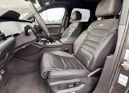 Volkswagen Touareg 5
