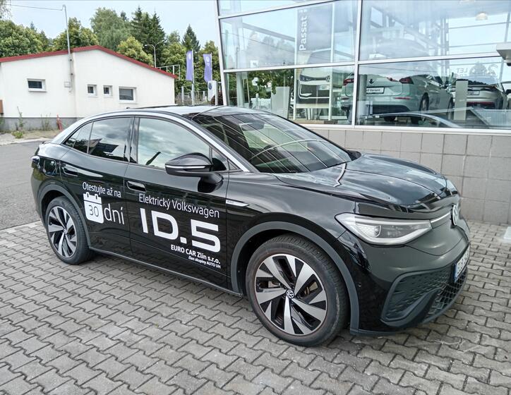 Volkswagen ID.5 8