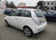 Lancia Y 4