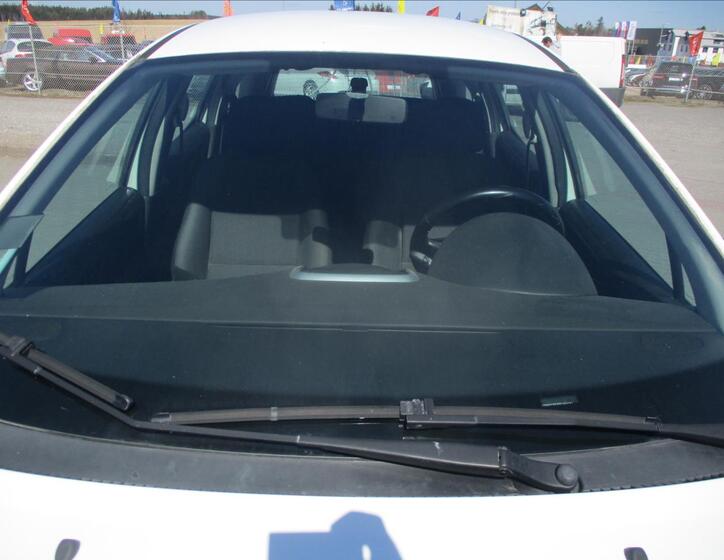 Peugeot 207 26