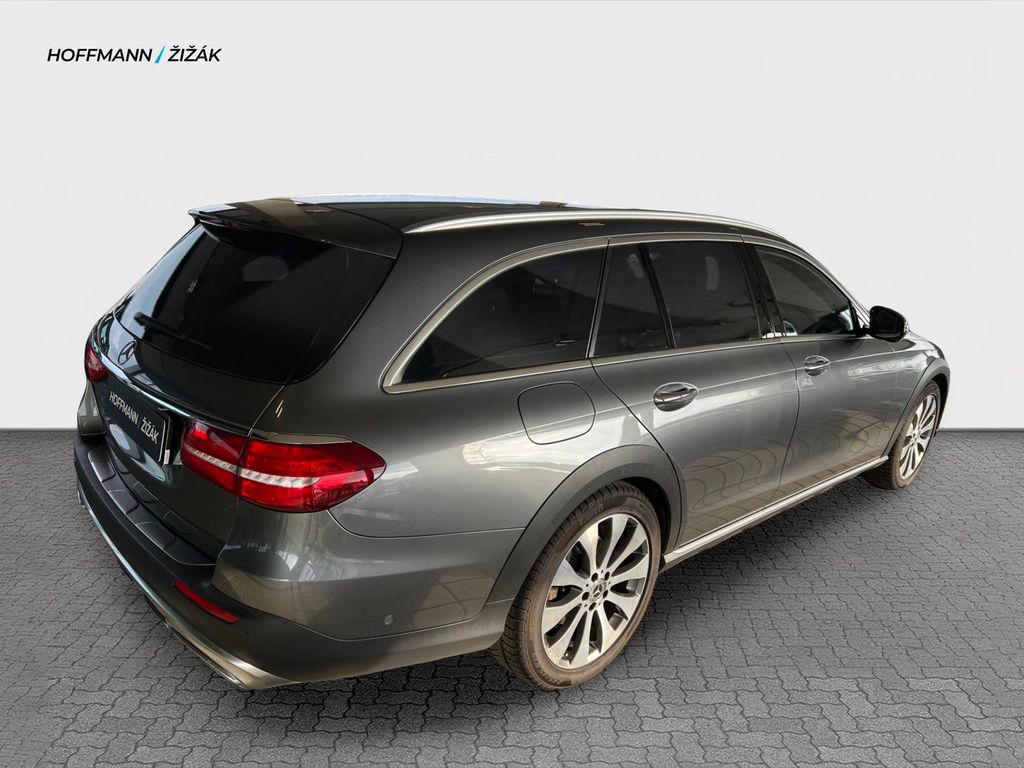 Mercedes-Benz Třídy E