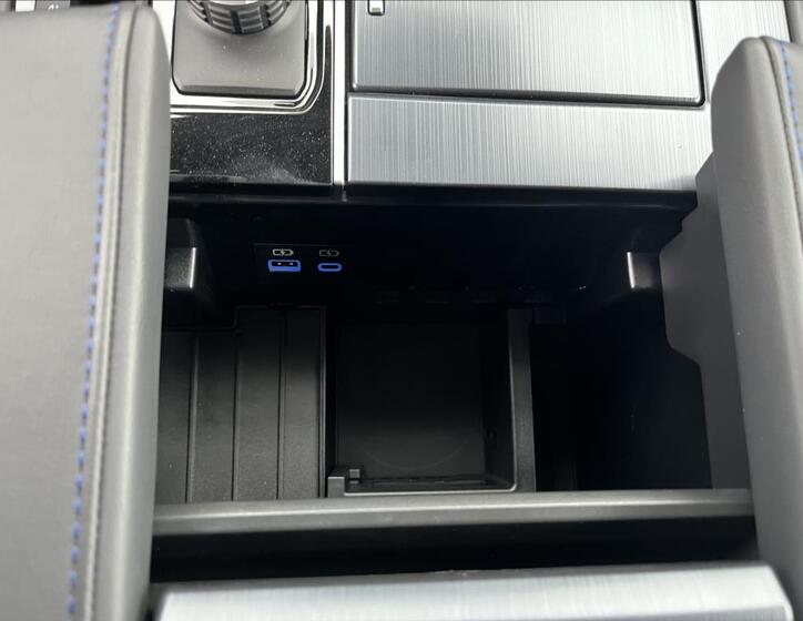 Toyota Sequoia 28