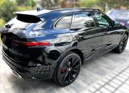 Jaguar F-Pace 5