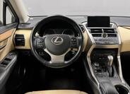 Lexus NX 300h 5