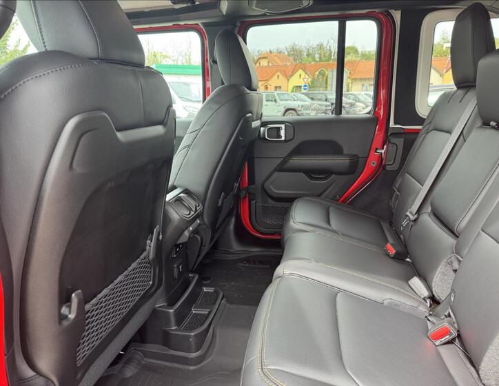 Jeep Wrangler 10