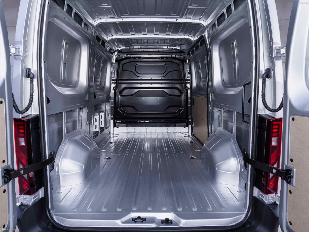 Nissan Interstar