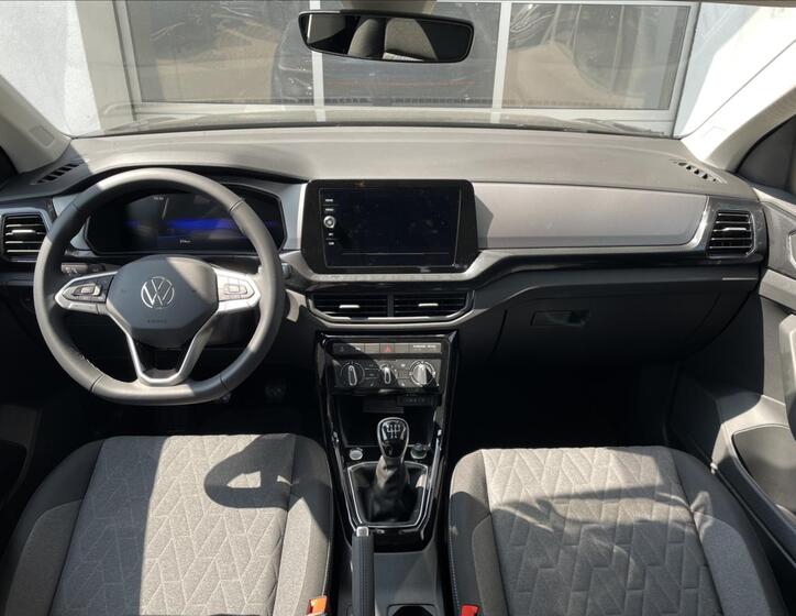 Volkswagen T-Cross 11