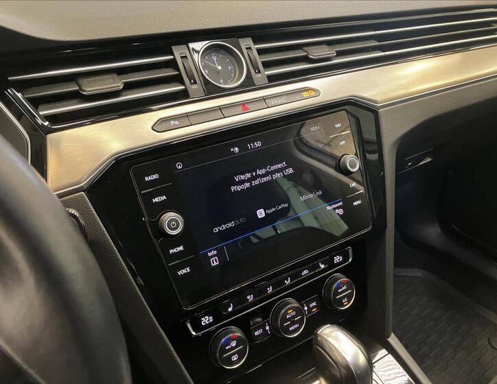 Volkswagen Passat 10