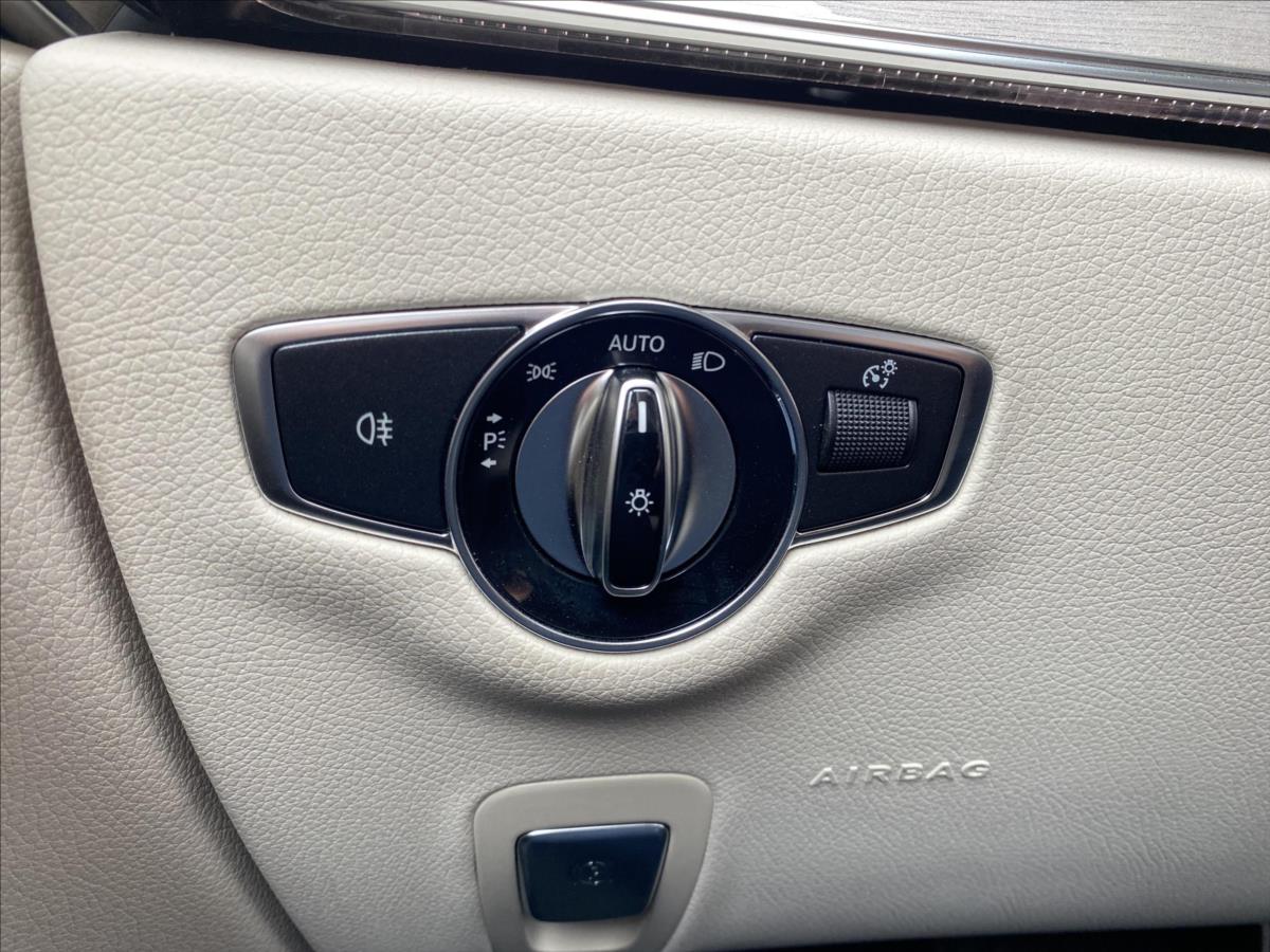Mercedes-Benz Třídy E