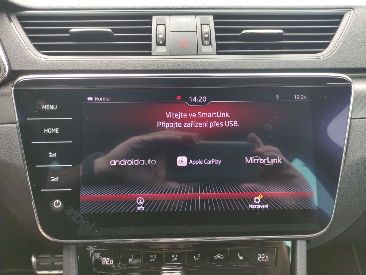 Škoda Superb