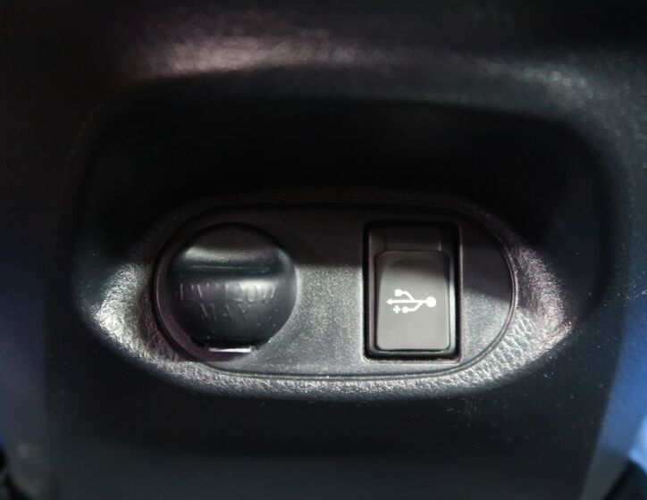 Toyota Yaris 29
