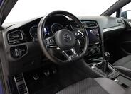 Volkswagen Golf 10