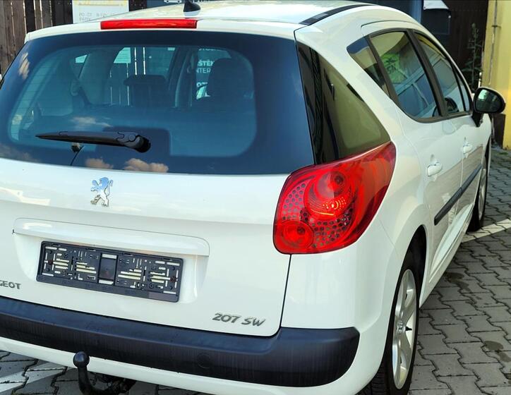 Peugeot 207 9