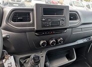 Renault Master 9