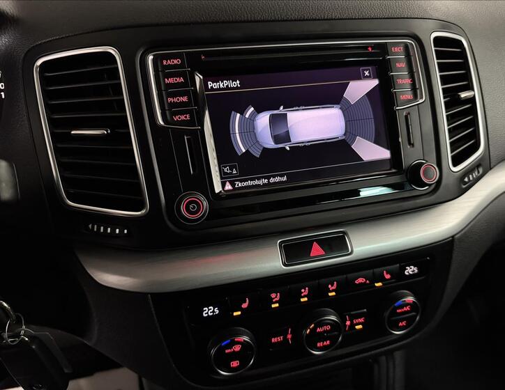 Volkswagen Sharan 26