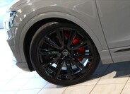 Audi SQ8 34
