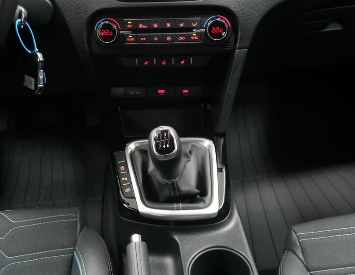 KIA Ceed 14