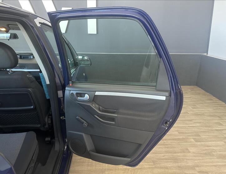 Opel Meriva 15