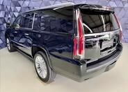 Cadillac Escalade 5
