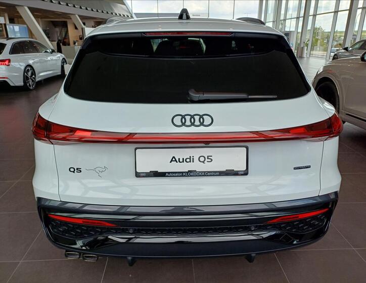 Audi Q5 6