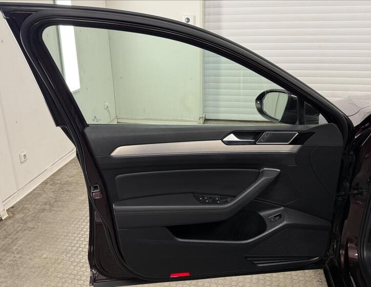 Volkswagen Passat 37