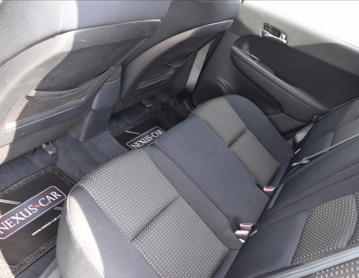 Hyundai i30 18