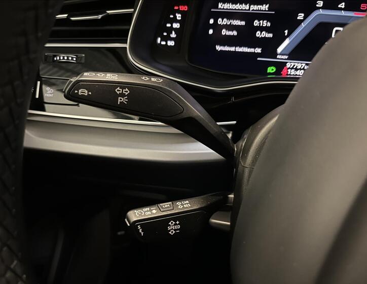 Audi Q7 19