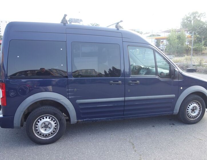 Ford Tourneo Connect 15