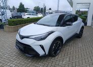 Toyota C-HR 2